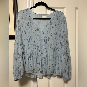 ARITZIA DAYDREAMER V-NECK BLOUSE